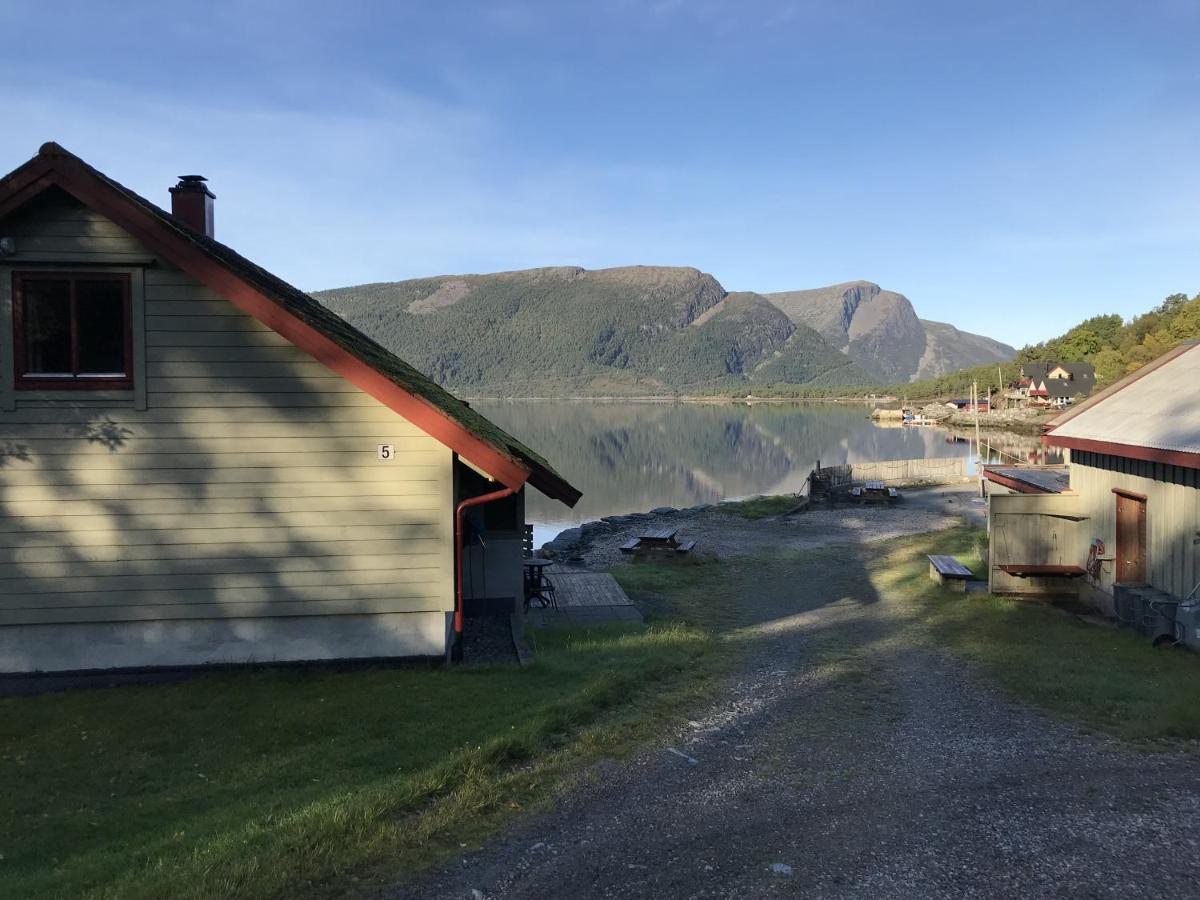 Seaside 3-Bedroom House Svelgen Eksteriør billede